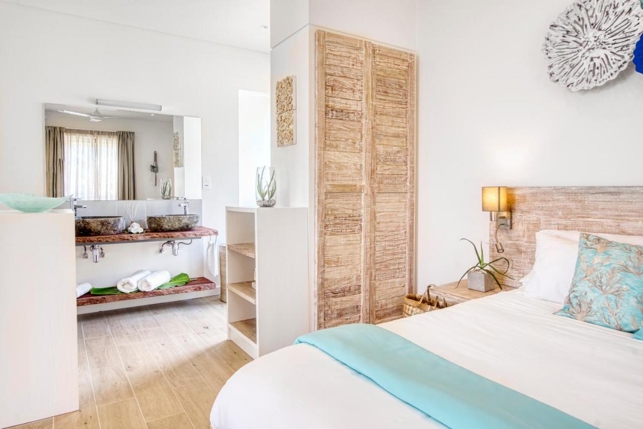 Pineapple Beach Villas Baie Lazare  ภายนอก รูปภาพ